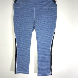 Gap Fit Women's Gfast Cropped Legging Blue Size XL